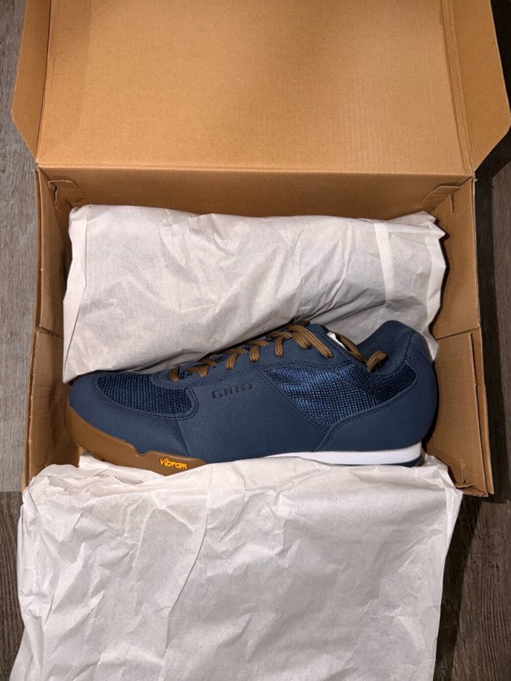 Giro Men's Cycling Shoes, Dress Blue Gum, Size 10.5